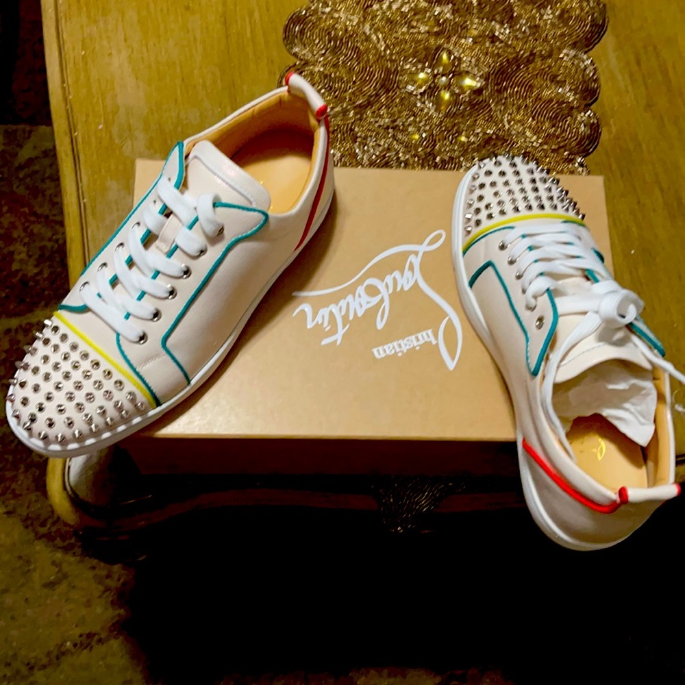 Brand new Christian Louboutin Stud-embellished snk
